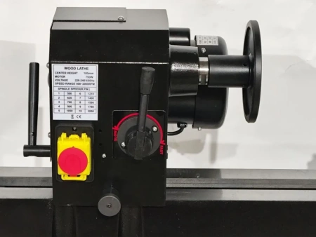 Станок токарный по дереву 750 Вт 1100 мм POWERTEC MC1443